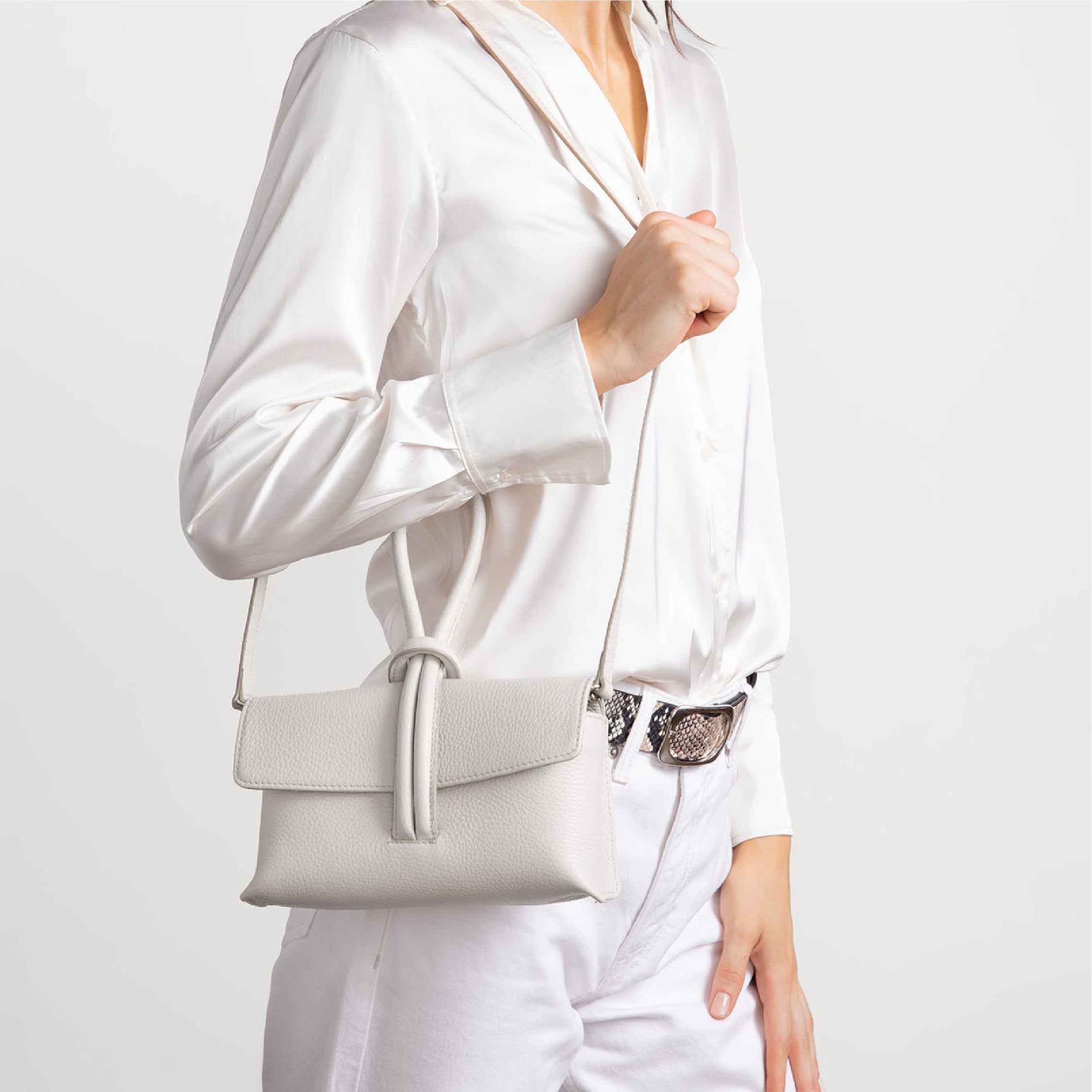 Selene - White